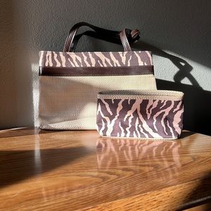 NWOT 2 piece Estée Lauder handbag and coin purse